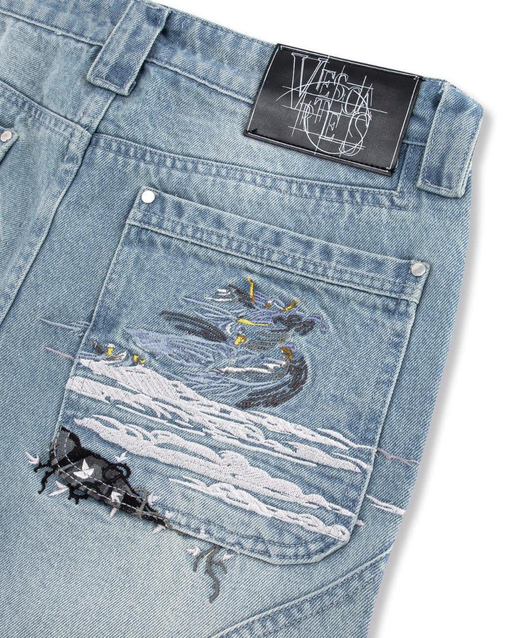 Art on Denim” 🎨